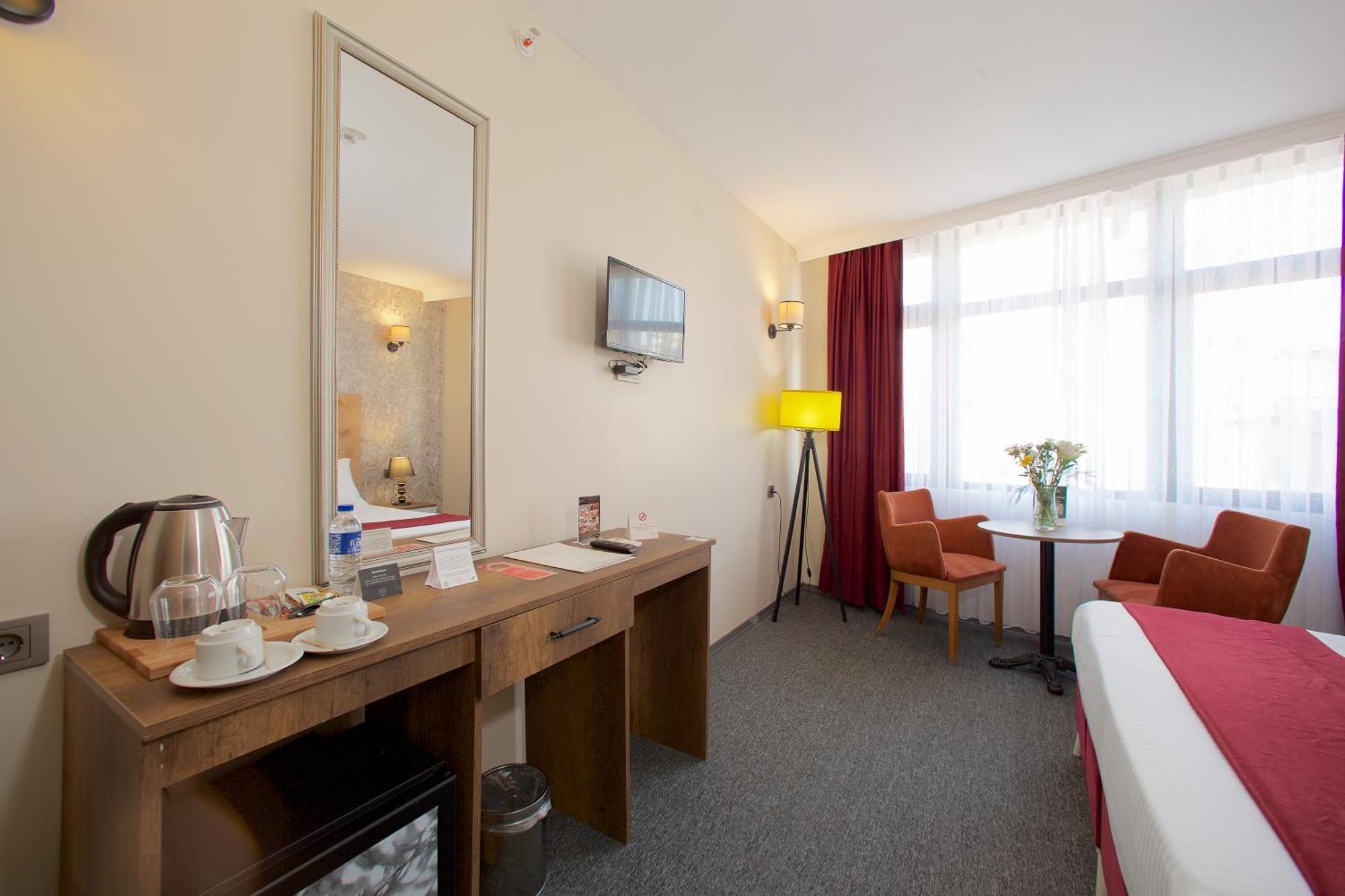 Galata By Boss Hotel Istanbul Ngoại thất bức ảnh